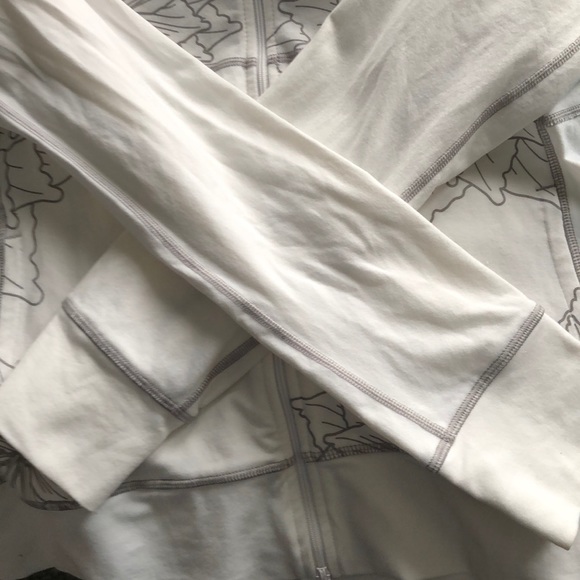 Ladies North Face Zip Up Jacket - Picture 3 of 4